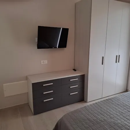 Apartament Nuovissimo Vista Mare - Seaview Terrace 3 *