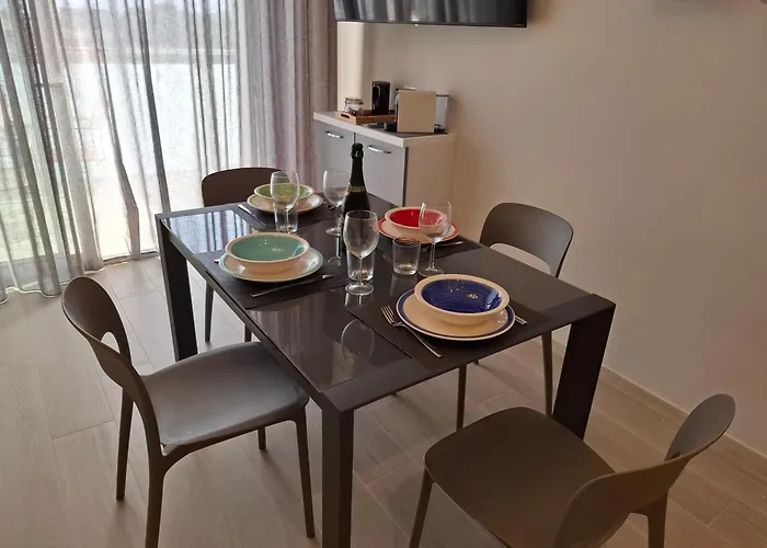 Nuovissimo Vista Mare - Seaview Terrace 3 *